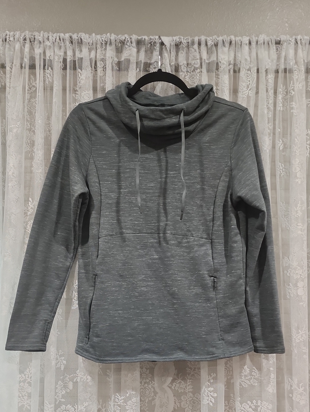 **READ DESCRIPTION** KUHL HOODIE